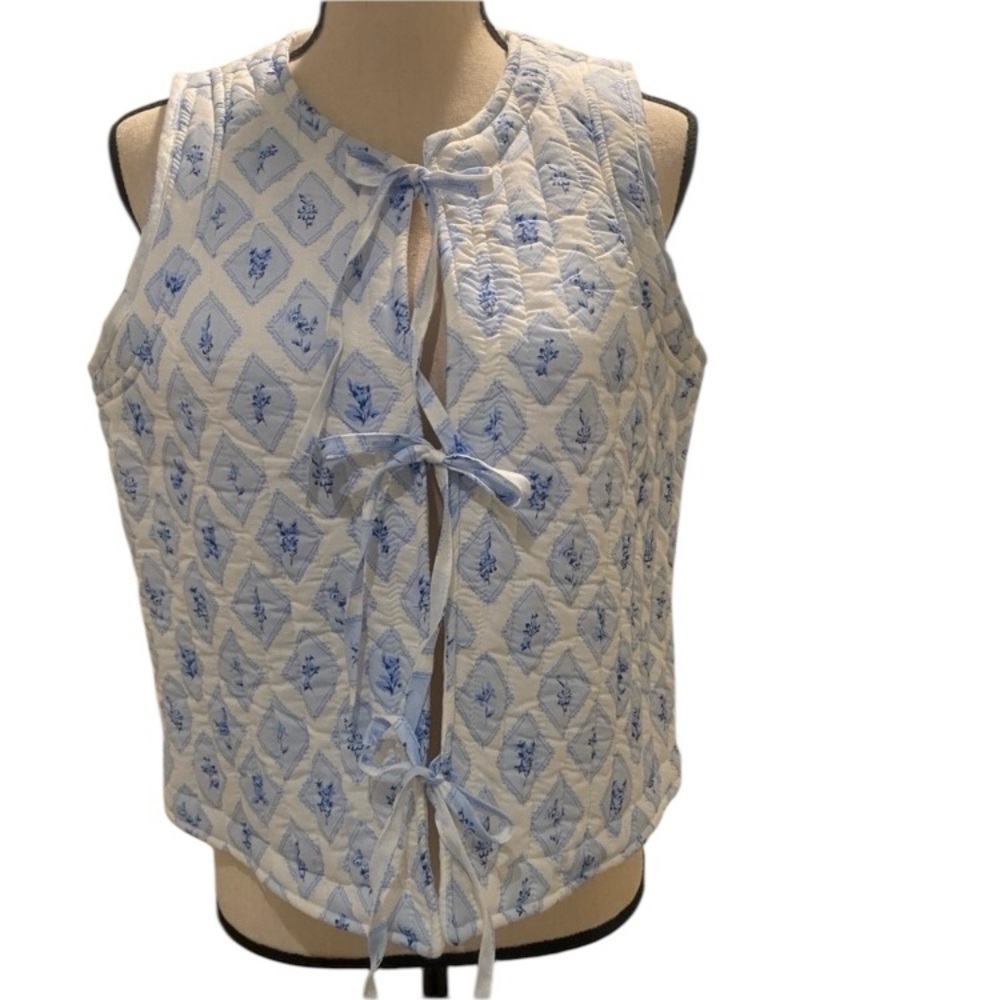 Japna Women’s Cottagecore Quilted Vest Blue White Large